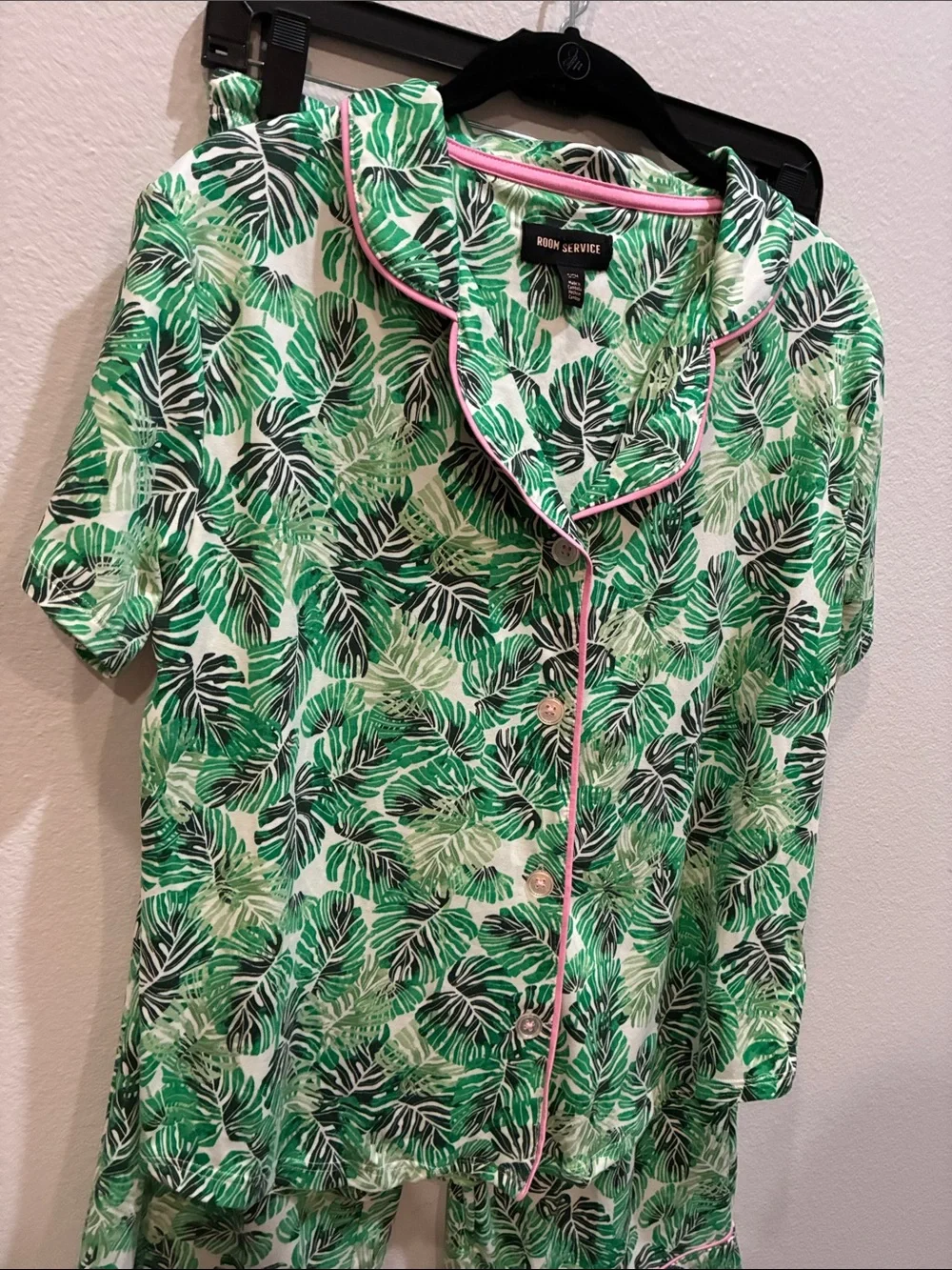 Tropical Green Leaf Short-Sleeve Kids Pajama Set with Pink Trim